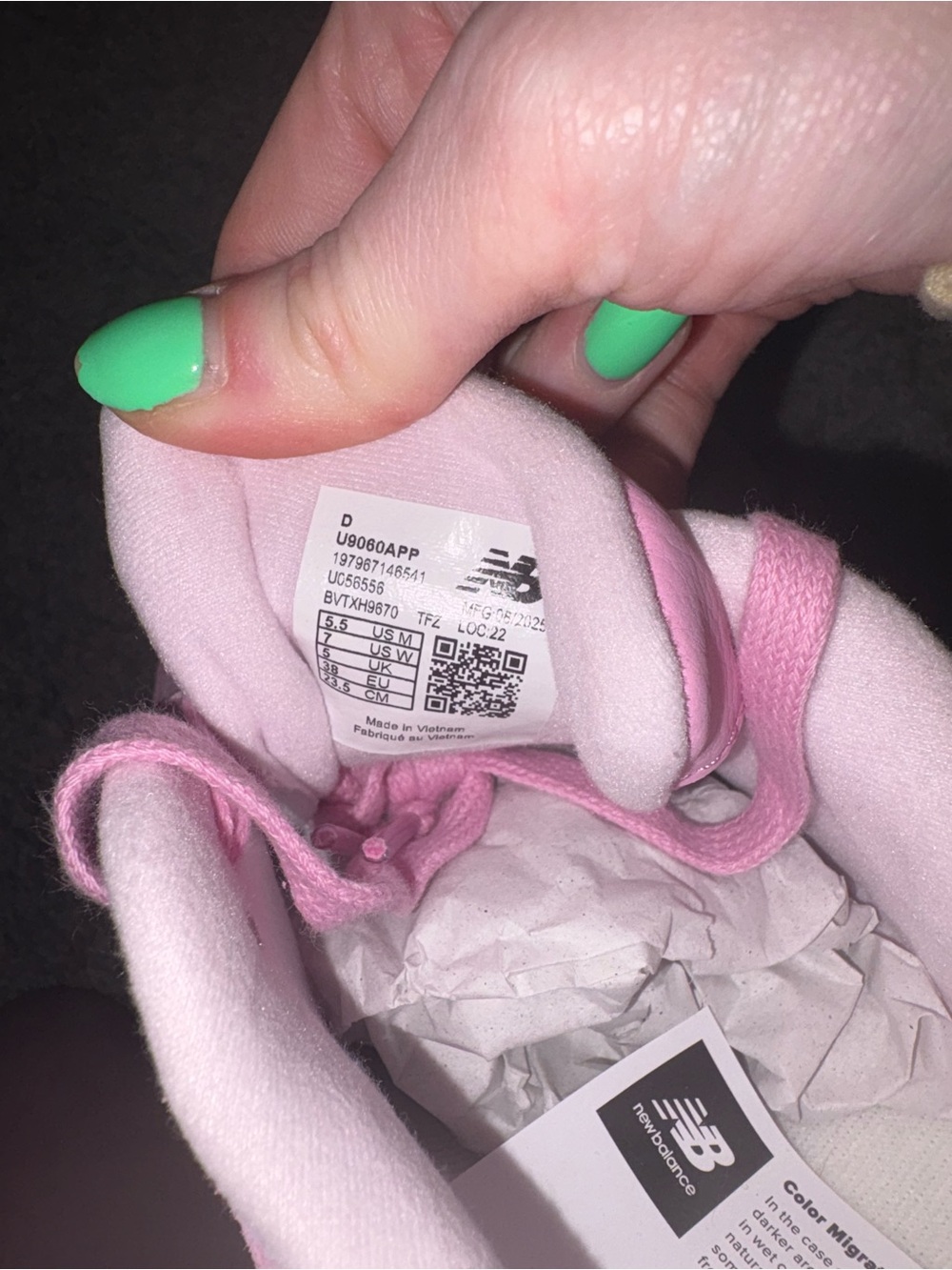 Pink Women's Running Sneakers - 9060 Style - Picture 4 of 4